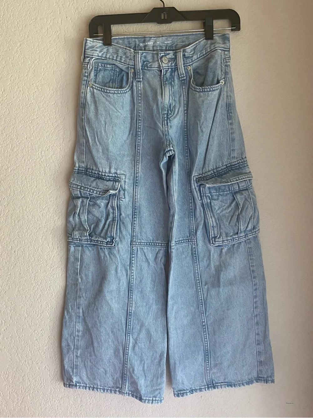 Old Navy Light Blue Wide-Leg Cargo Jeans with Pocket Panels
